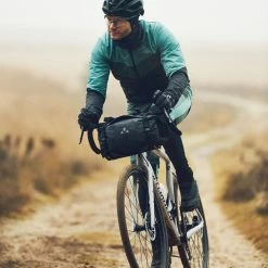 Sacoche Guidon étanche Bikepacking Trailfront II Vaude 8 Sacoche Guidon étanche Bikepacking Trailfront II Vaude -Sacoches guidon Soldes Magasin Trailfront II sacoche guidon vaude bikepacking