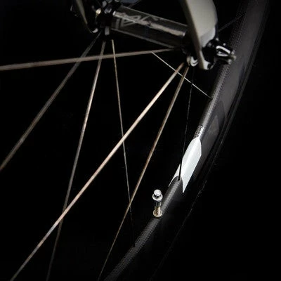 The Beam Autocollants Réfléchissants Wheel Flash Signalisation Vélo 5 The Beam Autocollants Réfléchissants Wheel Flash Signalisation Vélo – Image 5