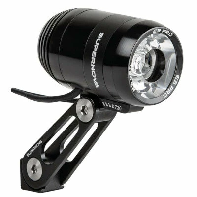 Eclairage Dynamo Avant Pour Vélo E3 Pro 2 Supernova 1 Eclairage Dynamo Avant Pour Vélo E3 Pro 2 Supernova