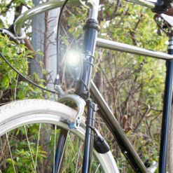 Eclairage Pour Vélo Sans Pile Avant Sur Cadre Nova Reelight 9 Eclairage Pour Vélo Sans Pile Avant Sur Cadre Nova Reelight -Sacoches guidon Soldes Magasin eclairage pour velo sans pile avant sur cadre nova reelight full 4
