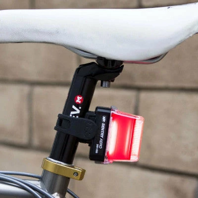 Feu Vélo Arrière USB Sur Tige De Selle Sentry Aero 260 NiteRider 2 Feu Vélo Arrière USB Sur Tige De Selle Sentry Aero 260 NiteRider – Image 2
