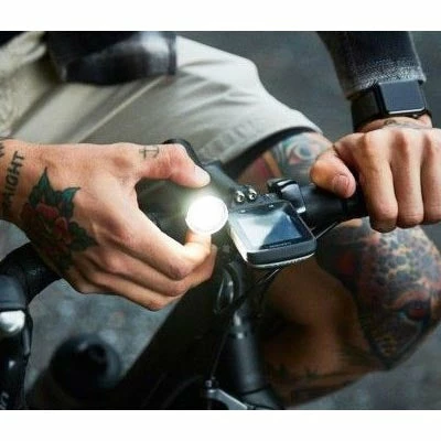 Feu Vélo Avant 450 Lumens PWR RIDER Avec Batterie Externe Knog 3 Feu Vélo Avant 450 Lumens PWR RIDER Avec Batterie Externe Knog – Image 3