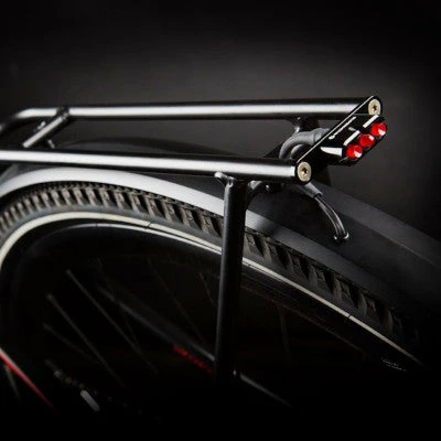 Feu Vélo Dynamo Sur Porte-bagages E3 Tail Light 2 Supernova 2 Feu Vélo Dynamo Sur Porte-bagages E3 Tail Light 2 Supernova – Image 2