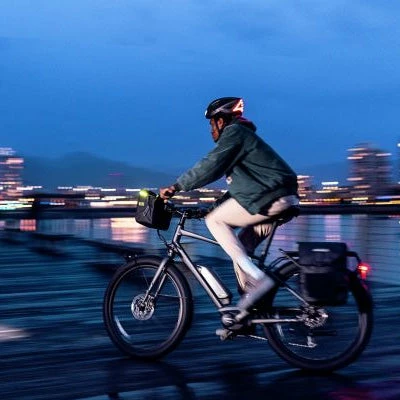 Sacoche De Guidon Pour VAE E-Glow Noir Ortlieb 5 Sacoche De Guidon Pour VAE E-Glow Noir Ortlieb – Image 5