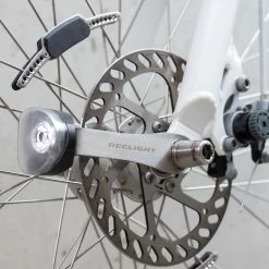 Lampes Vélo Sans Piles Sur Moyeu SL200 Reelight 6 Lampes Vélo Sans Piles Sur Moyeu SL200 Reelight -Sacoches guidon Soldes Magasin sl200 reelight feu velo avant