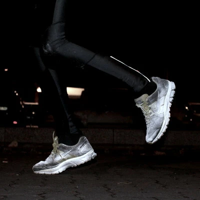 Spray Réfléchissant Pour Vélo Et Accessoires Reflective Spray 4 Spray Réfléchissant Pour Vélo Et Accessoires Reflective Spray – Image 4